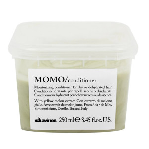 Davines / MOMO Conditioner, 250 мл. - Увлажняющий кондиционер, облегчающий расчесывание волос 250 мл